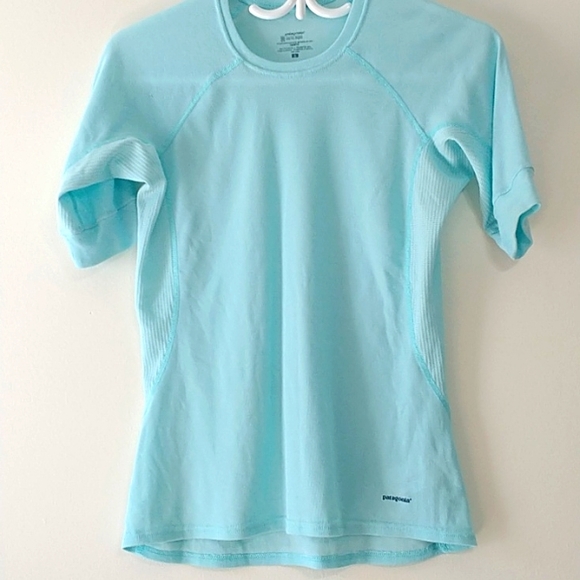 Patagonia Tops - FREE Patagonia top with purchase